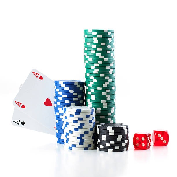 Caribbean Stud Poker payout table and hand rankings displayed on screen